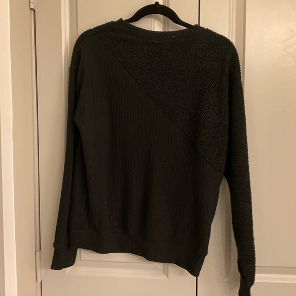 Mixed Media Sweatshirt Size M - Picture 4 of 5